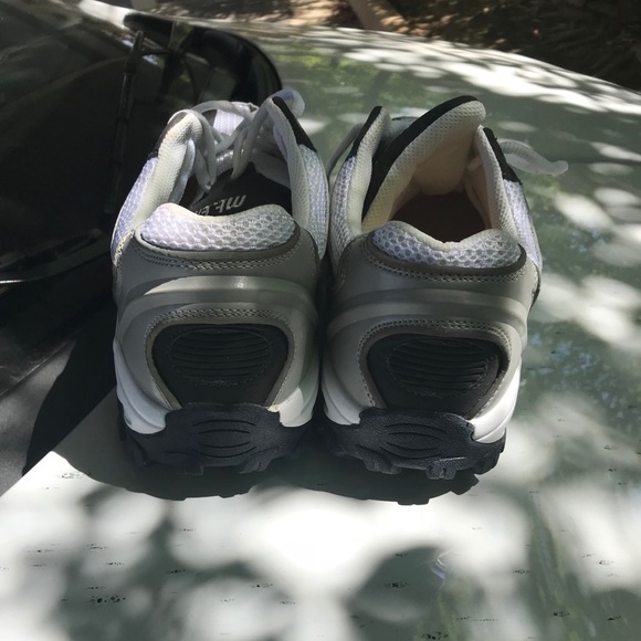 mt emey shoes mens size 11 - Picture 3 of 7